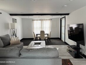 410 Burlington Ave in Bradley Beach, NJ - Building Photo - Building Photo