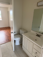 6825 Haskell Ave in Los Angeles, CA - Building Photo - Building Photo