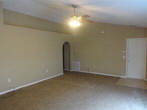 3627 Gilmore Heights Rd N in Jacksonville, FL - Building Photo - Building Photo