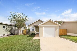 11818 Greenspark Ln in Houston, TX - Building Photo