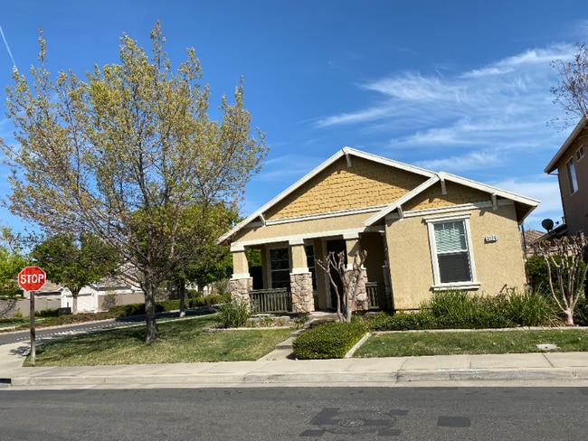 3139 Flagler Way in Rancho Cordova, CA - Building Photo - Building Photo
