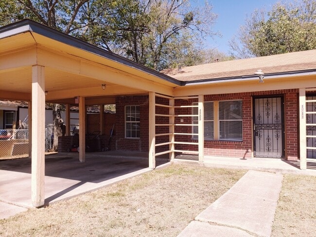 property at 1709 Duncan Ave