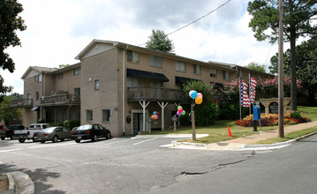 Highland Circle in Atlanta, GA - Building Photo - Building Photo