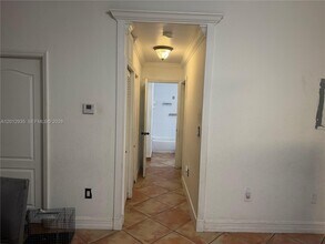 8435 NW 189th Ln in Hialeah, FL - Building Photo - Building Photo