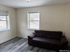 78 Cedar St in Meriden, CT - Building Photo - Building Photo