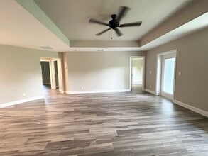 1215 S Center St in Eustis, FL - Building Photo - Building Photo