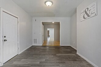 179 Elk St in Albany, NY - Building Photo - Building Photo