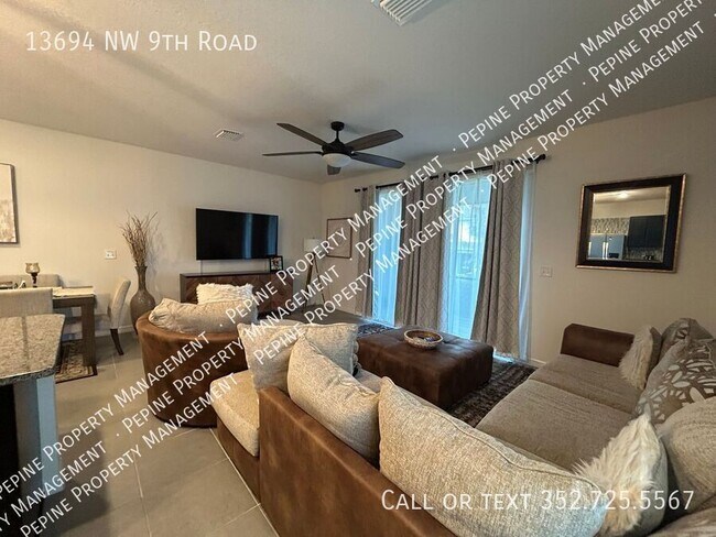 13694 NW 9th Rd in Newberry, FL - Building Photo - Building Photo