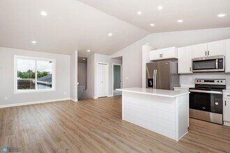 6718 68th St S, Unit 621-105 in Horace, ND - Building Photo - Building Photo