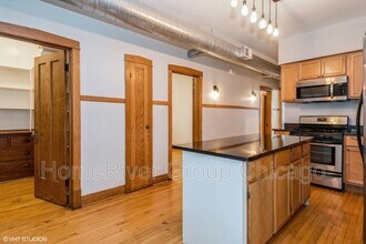 3535 W School St in Chicago, IL - Building Photo - Building Photo