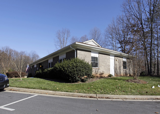 Koerner Place Apartments in Kernersville, NC - Building Photo - Building Photo