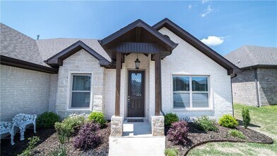 1222 Bradley St in Centerton, AR - Building Photo - Building Photo
