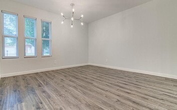 3501 Rockhurst Ln in Austin, TX - Building Photo - Building Photo