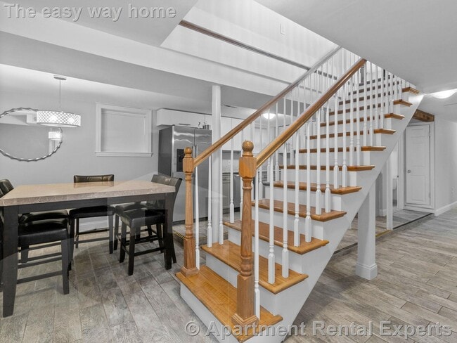 98 Elm St, Unit #1 in Somerville, MA - Building Photo - Building Photo