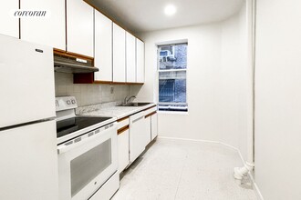 3157 Broadway in New York, NY - Building Photo - Building Photo