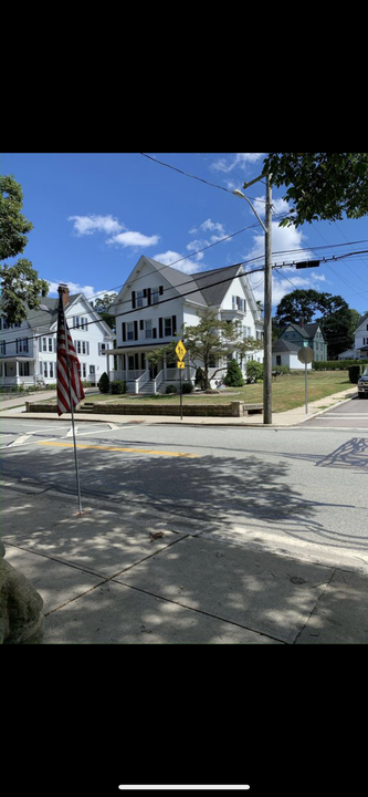 15 Grove Ave in Westerly, RI - Building Photo