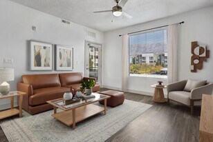 Canyon View Crossing in Orem, UT - Building Photo