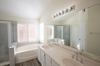 9613 W Port Orange Ln in Las Vegas, NV - Building Photo - Building Photo