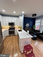 138 Shepherdson Ln NE in Vienna, VA - Building Photo - Building Photo