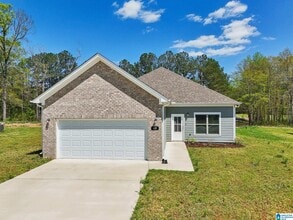439 Troubadour Ln in Jasper, AL - Building Photo - Building Photo