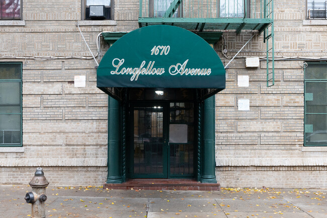 1670 Longfellow Avenue in Bronx, NY - Foto de edificio - Building Photo