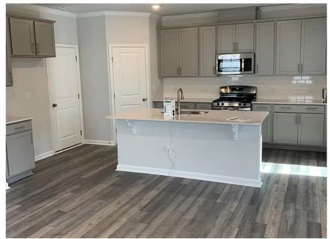 320 Garden Vine Trl in Raleigh, NC - Foto de edificio - Building Photo