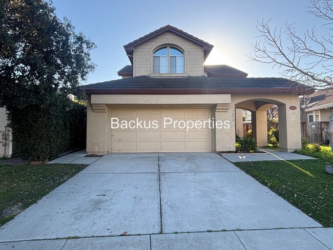 17630 Winding Creek Rd