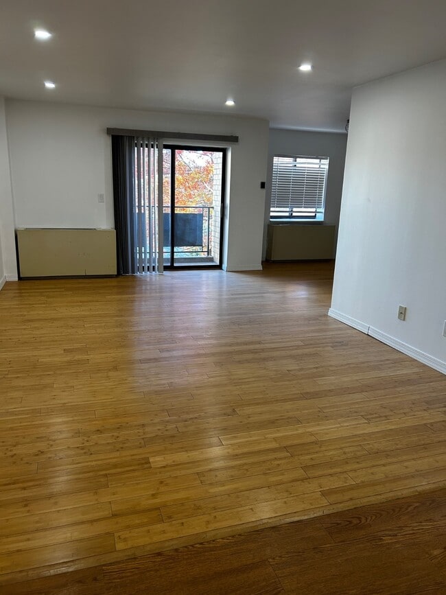 80 Richmond Hill Rd in Staten Island, NY - Building Photo - Building Photo