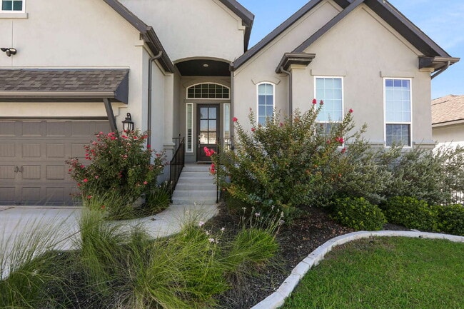 property at 921 Trevi Fontana Dr.