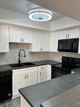4609 Ashley Dr in Titusville, FL - Building Photo - Building Photo