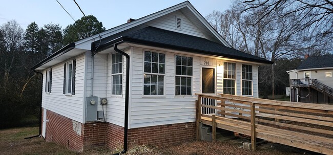 property at 210 Lincoln St