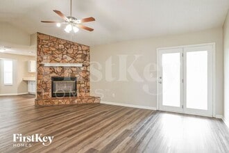 2966 Russell Oaks Dr in Green Cove Springs, FL - Building Photo - Building Photo