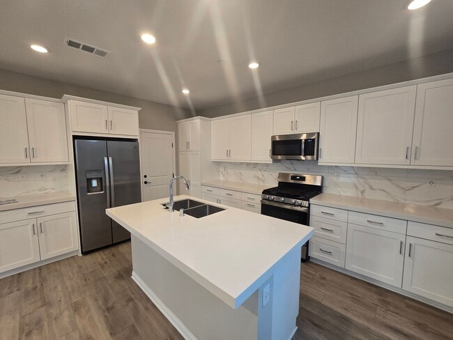 1681 Whitmore Lp in Chula Vista, CA - Building Photo - Building Photo