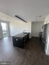 1501 N 31st St, Unit 215 in Philadelphia, PA - Building Photo - Building Photo