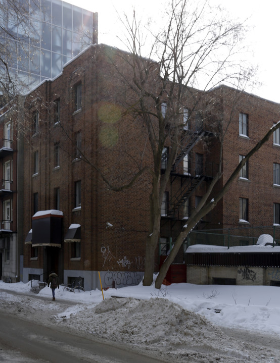 3440 Aylmer in Montréal, QC - Building Photo