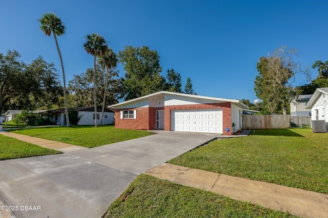 3718 Paige St in Port Orange, FL - Building Photo - Building Photo