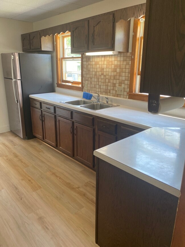 589 Saratoga St, Unit 1st Floor
