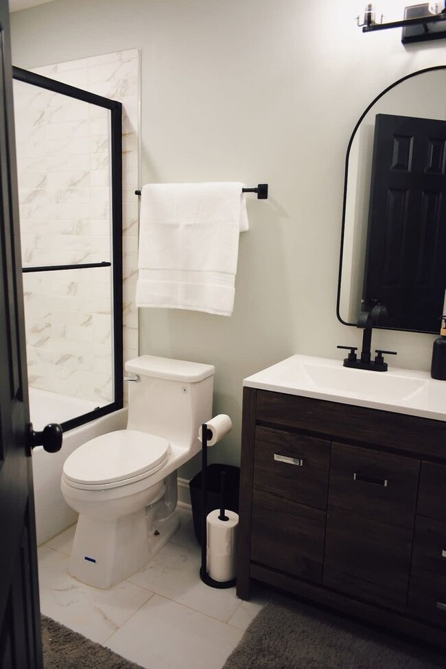 property at 5558 River Heights Crossing SE