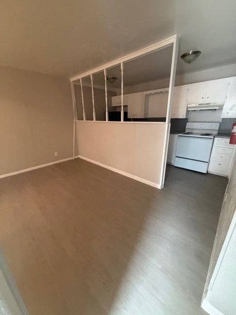 5220 Weber Rd, Unit J-102 in Corpus Christi, TX - Foto de edificio - Building Photo