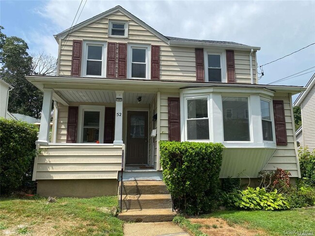 property at 52 Summers St