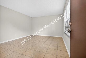 482 Bentwood Ln in Orange Park, FL - Building Photo - Building Photo