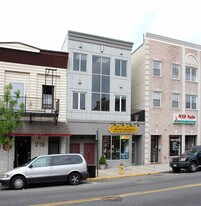 220 Harrison Ave in Harrison, NJ - Building Photo