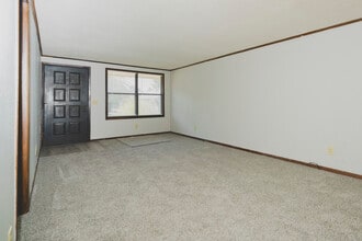 Concord Square Apartments in Kokomo, IN - Foto de edificio - Interior Photo