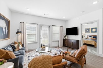 Merano Apartments in McKinney, TX - Foto de edificio - Building Photo