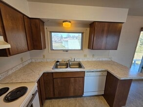 33915 Jims Dr in Polson, MT - Building Photo - Building Photo