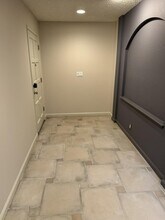 2439 Sharon Oaks Dr in Menlo Park, CA - Building Photo - Building Photo