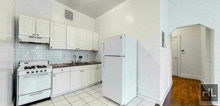 3 AVENUE in New York, NY - Building Photo - Building Photo