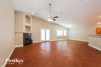 6236 Little Elm St in North Las Vegas, NV - Building Photo - Building Photo