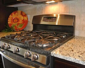 5742 Chimney Rocks Cir in Lawrence, KS - Building Photo - Building Photo