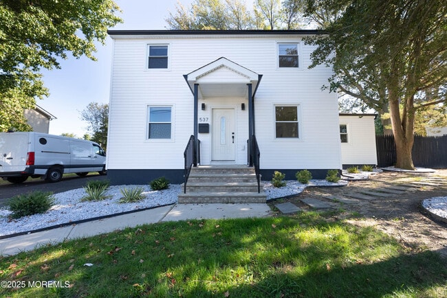 property at 537 Prospect Ave